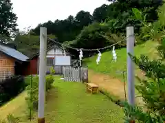 谷崎天神社の建物その他