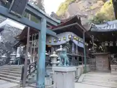 宝山寺の建物その他