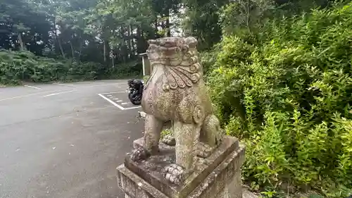 宮城縣護國神社の狛犬
