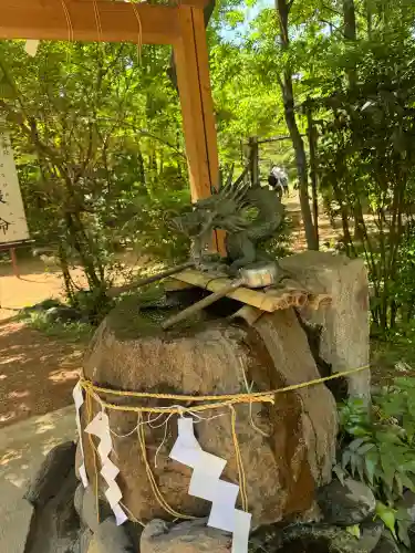 しあわせ神社の{uncategorized: "未分類", other: "その他", undefined: "問題あり", building: "その他建物", grave: "お墓", sacred_gate: "鳥居", guardian: "狛犬", statue: "像", buddha: "仏像", history: "歴史", nature: "自然", garden: "庭園", animal: "動物", pagoda: "塔", temizu: "手水舎", mountain_gate: "山門・神門", sanctuary: "本殿・本堂", subordinate: "末社・摂社", art: "芸術", scenery: "景色", jizo: "地蔵", ema: "絵馬", goshuin: "御朱印", omikuji: "おみくじ", items: "授与品その他", amulet: "お守り", goshuincho: "御朱印帳", eats: "食事", festival: "お祭り", votive_dance: "神楽", shichigosan: "七五三参", wedding: "結婚式", experience: "体験その他", initially: "初詣", around: "周辺", anti_infection: "感染症対策"}