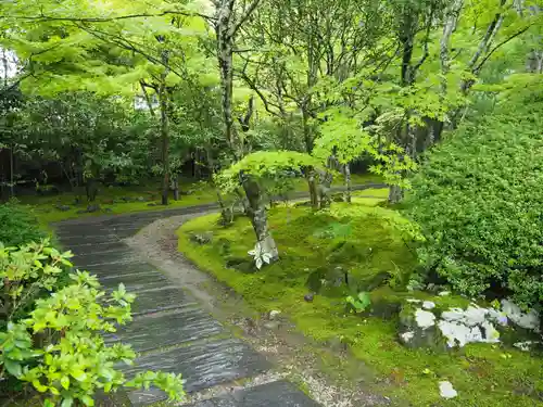 円通院の庭園