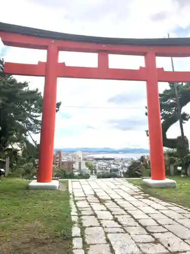 函館護國神社の鳥居