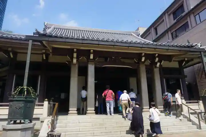 とげぬき地蔵尊 高岩寺の本殿・本堂