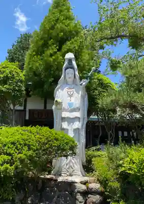 宝蔵寺(岐阜県)