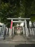 出世稲荷神社の{uncategorized: "未分類", other: "その他", undefined: "問題あり", building: "その他建物", grave: "お墓", sacred_gate: "鳥居", guardian: "狛犬", statue: "像", buddha: "仏像", history: "歴史", nature: "自然", garden: "庭園", animal: "動物", pagoda: "塔", temizu: "手水舎", mountain_gate: "山門・神門", sanctuary: "本殿・本堂", subordinate: "末社・摂社", art: "芸術", scenery: "景色", jizo: "地蔵", ema: "絵馬", goshuin: "御朱印", omikuji: "おみくじ", items: "授与品その他", amulet: "お守り", goshuincho: "御朱印帳", eats: "食事", festival: "お祭り", votive_dance: "神楽", shichigosan: "七五三参", wedding: "結婚式", experience: "体験その他", initially: "初詣", around: "周辺", anti_infection: "感染症対策"}