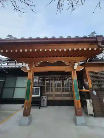 長楽寺の本殿・本堂