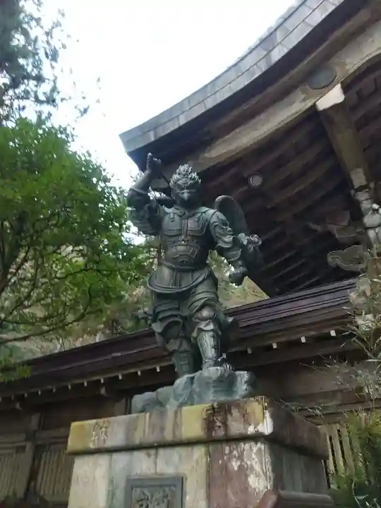 最乗寺(道了尊)の像