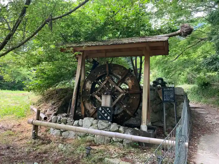 高天彦神社のその他建物