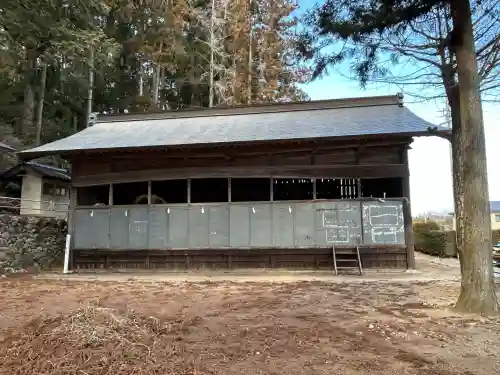 本郷神社の{uncategorized: "未分類", other: "その他", undefined: "問題あり", building: "その他建物", grave: "お墓", sacred_gate: "鳥居", guardian: "狛犬", statue: "像", buddha: "仏像", history: "歴史", nature: "自然", garden: "庭園", animal: "動物", pagoda: "塔", temizu: "手水舎", mountain_gate: "山門・神門", sanctuary: "本殿・本堂", subordinate: "末社・摂社", art: "芸術", scenery: "景色", jizo: "地蔵", ema: "絵馬", goshuin: "御朱印", omikuji: "おみくじ", items: "授与品その他", amulet: "お守り", goshuincho: "御朱印帳", eats: "食事", festival: "お祭り", votive_dance: "神楽", shichigosan: "七五三参", wedding: "結婚式", experience: "体験その他", initially: "初詣", around: "周辺", anti_infection: "感染症対策"}