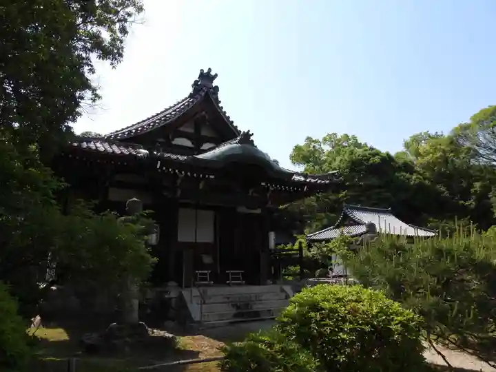 秋篠寺(奈良県)