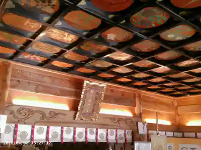 八幡神社松平東照宮の{uncategorized: "未分類", other: "その他", undefined: "問題あり", building: "その他建物", grave: "お墓", sacred_gate: "鳥居", guardian: "狛犬", statue: "像", buddha: "仏像", history: "歴史", nature: "自然", garden: "庭園", animal: "動物", pagoda: "塔", temizu: "手水舎", mountain_gate: "山門・神門", sanctuary: "本殿・本堂", subordinate: "末社・摂社", art: "芸術", scenery: "景色", jizo: "地蔵", ema: "絵馬", goshuin: "御朱印", omikuji: "おみくじ", items: "授与品その他", amulet: "お守り", goshuincho: "御朱印帳", eats: "食事", festival: "お祭り", votive_dance: "神楽", shichigosan: "七五三参", wedding: "結婚式", experience: "体験その他", initially: "初詣", around: "周辺", anti_infection: "感染症対策"}