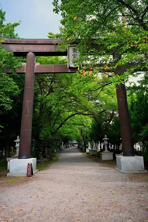 冨士御室浅間神社(山梨県)