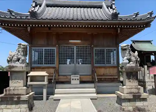 白髭神社の本殿