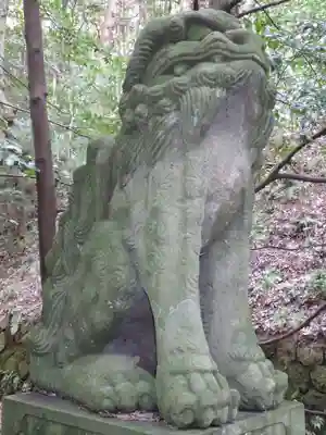 日吉神社の狛犬