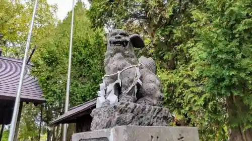 出雲神社の狛犬