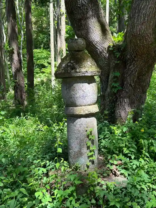 浄光寺の{uncategorized: "未分類", other: "その他", undefined: "問題あり", building: "その他建物", grave: "お墓", sacred_gate: "鳥居", guardian: "狛犬", statue: "像", buddha: "仏像", history: "歴史", nature: "自然", garden: "庭園", animal: "動物", pagoda: "塔", temizu: "手水舎", mountain_gate: "山門・神門", sanctuary: "本殿・本堂", subordinate: "末社・摂社", art: "芸術", scenery: "景色", jizo: "地蔵", ema: "絵馬", goshuin: "御朱印", omikuji: "おみくじ", items: "授与品その他", amulet: "お守り", goshuincho: "御朱印帳", eats: "食事", festival: "お祭り", votive_dance: "神楽", shichigosan: "七五三参", wedding: "結婚式", experience: "体験その他", initially: "初詣", around: "周辺", anti_infection: "感染症対策"}