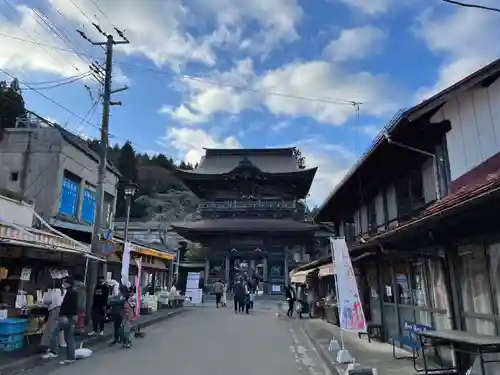 西方寺の山門