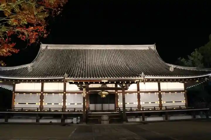 仁和寺の本殿・本堂