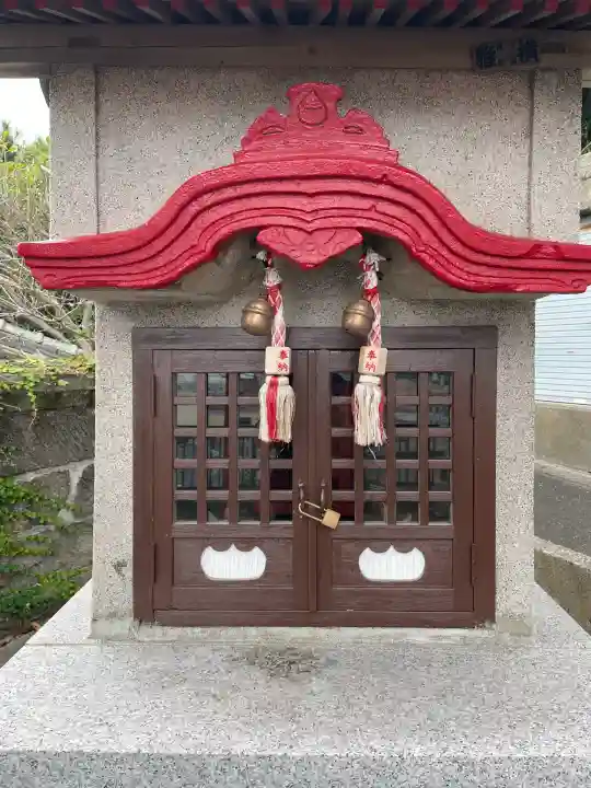 子育稲荷神社(神奈川県)