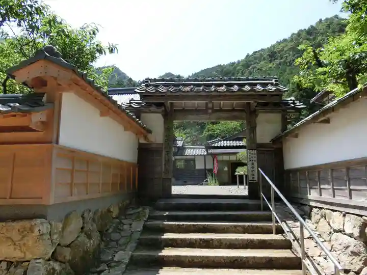 天徳寺の山門・神門