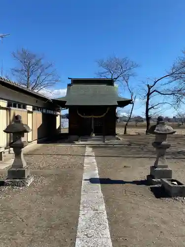 諏訪神社の本殿