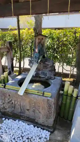 高木神社の{uncategorized: "未分類", other: "その他", undefined: "問題あり", building: "その他建物", grave: "お墓", sacred_gate: "鳥居", guardian: "狛犬", statue: "像", buddha: "仏像", history: "歴史", nature: "自然", garden: "庭園", animal: "動物", pagoda: "塔", temizu: "手水舎", mountain_gate: "山門・神門", sanctuary: "本殿・本堂", subordinate: "末社・摂社", art: "芸術", scenery: "景色", jizo: "地蔵", ema: "絵馬", goshuin: "御朱印", omikuji: "おみくじ", items: "授与品その他", amulet: "お守り", goshuincho: "御朱印帳", eats: "食事", festival: "お祭り", votive_dance: "神楽", shichigosan: "七五三参", wedding: "結婚式", experience: "体験その他", initially: "初詣", around: "周辺", anti_infection: "感染症対策"}