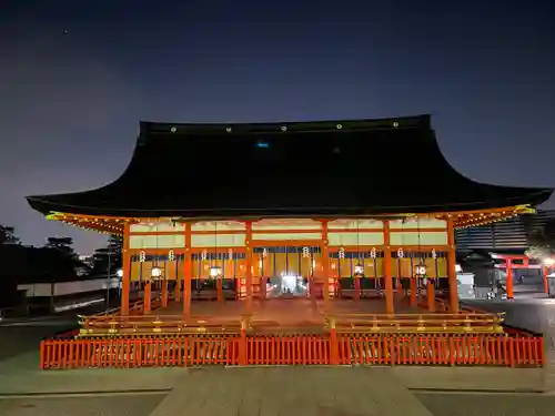 伏見稲荷大社の本殿・本堂