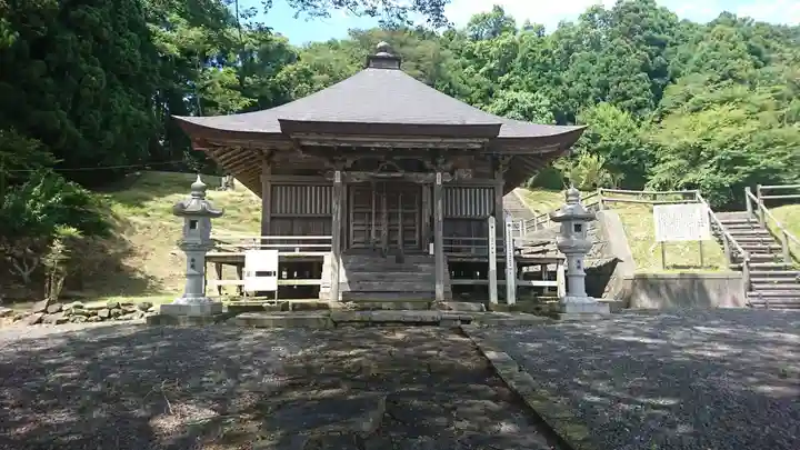 持福院観音堂の本殿・本堂