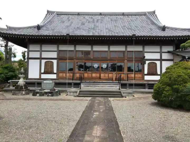 陽泰院の本殿・本堂