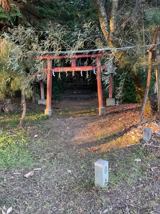 白山神社の鳥居