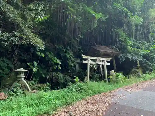 水神社の鳥居