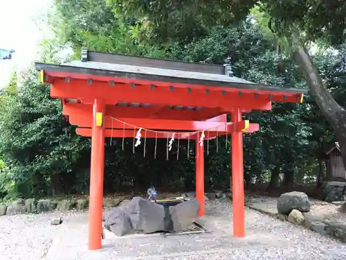 豊藤稲荷神社の手水舎