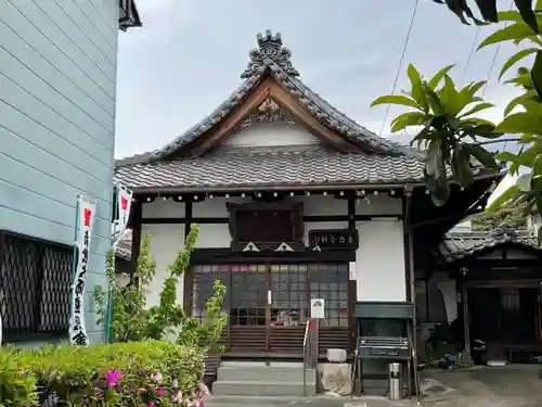 安養寺（弥勒院）の本殿・本堂