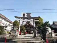 三輪神社の鳥居