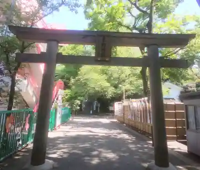 東郷神社の鳥居