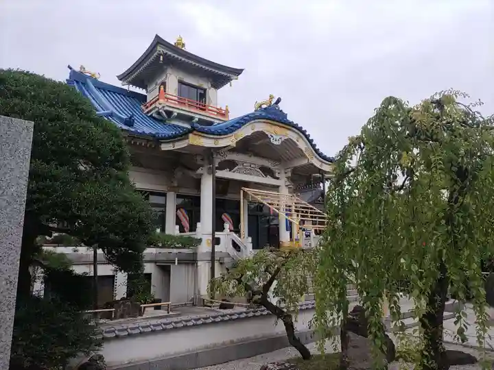 信松院の本殿・本堂