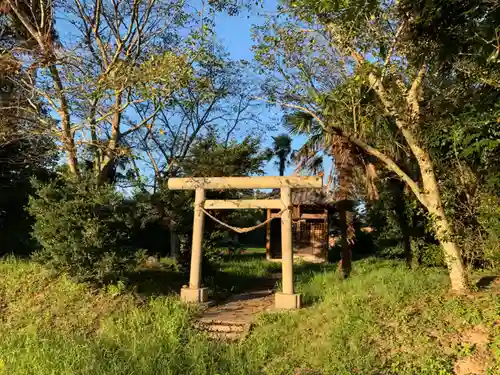 八幡神社の鳥居