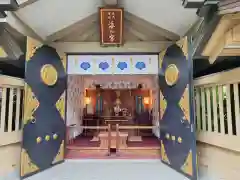 東郷神社の末社