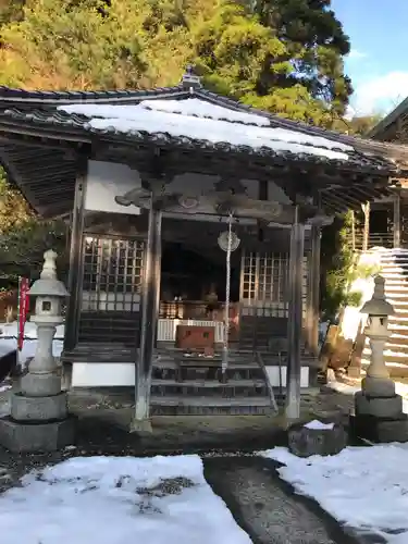 摩尼寺の建物その他