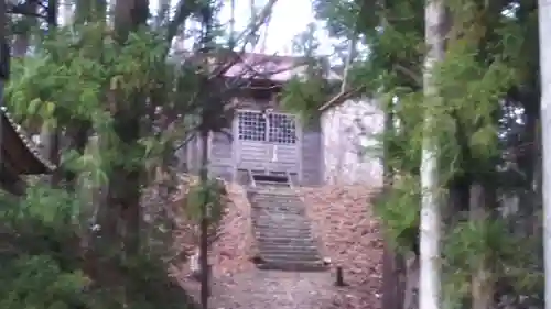 摺沢八幡神社の末社