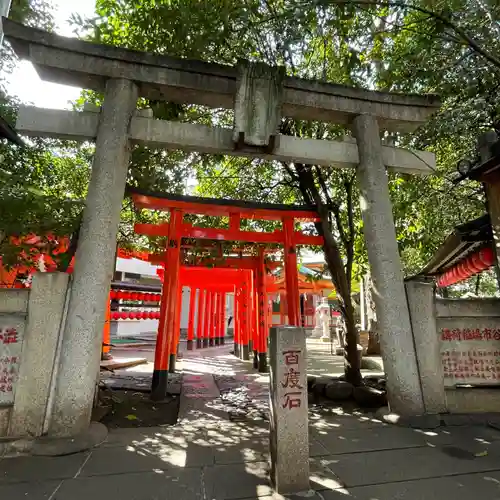 豊栄稲荷神社の鳥居