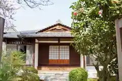 守皎寺の建物その他