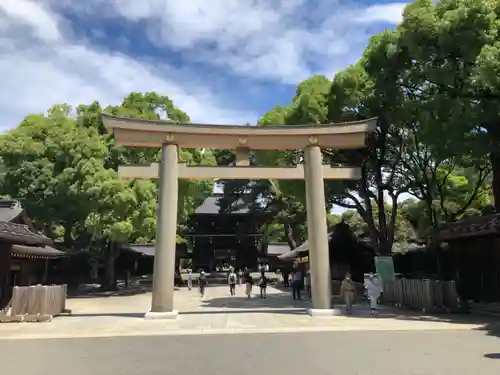 明治神宮の鳥居