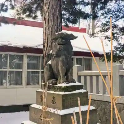 彌彦神社　(伊夜日子神社)の狛犬