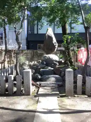 若宮八幡社の末社・摂社