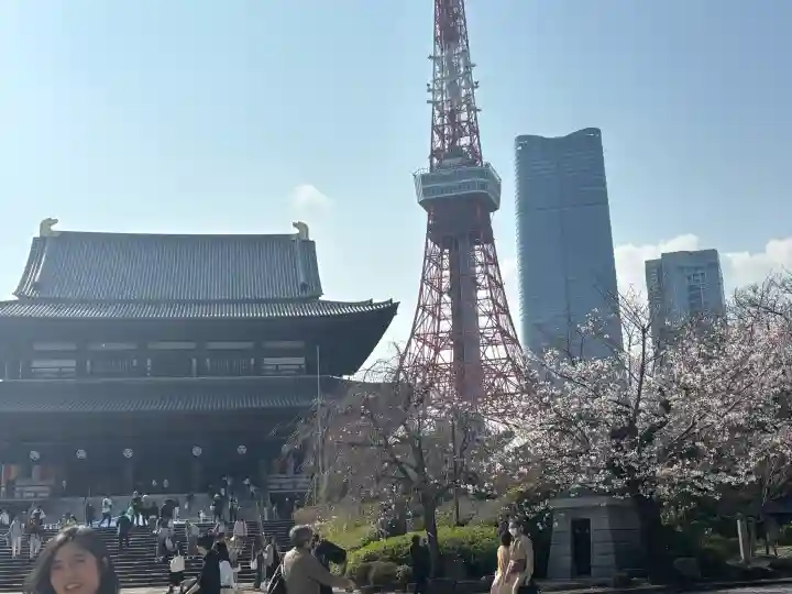 増上寺の{uncategorized: "未分類", other: "その他", undefined: "問題あり", building: "その他建物", grave: "お墓", sacred_gate: "鳥居", guardian: "狛犬", statue: "像", buddha: "仏像", history: "歴史", nature: "自然", garden: "庭園", animal: "動物", pagoda: "塔", temizu: "手水舎", mountain_gate: "山門・神門", sanctuary: "本殿・本堂", subordinate: "末社・摂社", art: "芸術", scenery: "景色", jizo: "地蔵", ema: "絵馬", goshuin: "御朱印", omikuji: "おみくじ", items: "授与品その他", amulet: "お守り", goshuincho: "御朱印帳", eats: "食事", festival: "お祭り", votive_dance: "神楽", shichigosan: "七五三参", wedding: "結婚式", experience: "体験その他", initially: "初詣", around: "周辺", anti_infection: "感染症対策"}