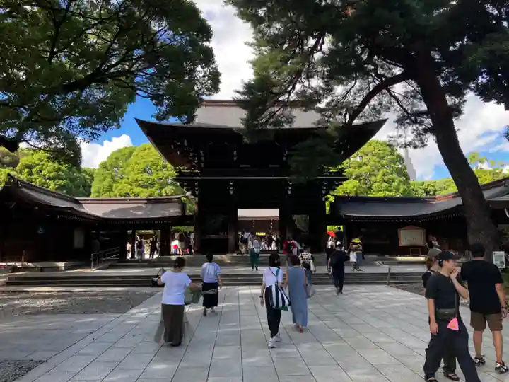 明治神宮の山門・神門