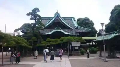 題経寺（柴又帝釈天）の本殿・本堂