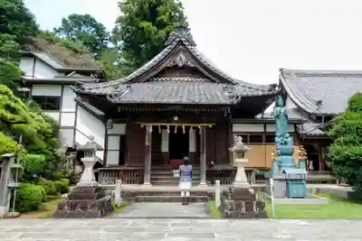 養学院の本殿・本堂