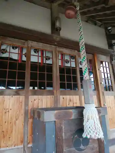 朝里神社の本殿